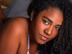 AmaraRuiz - female with black hair and  big tits webcam at xLoveCam