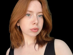 AmarilBloom - female webcam at LiveJasmin