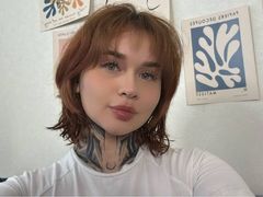 AmayaLyn from LiveJasmin