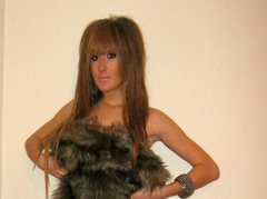 Amazing18TS - shemale with black hair webcam at ImLive