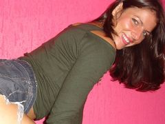 AmazingNicole - blond female webcam at LiveJasmin