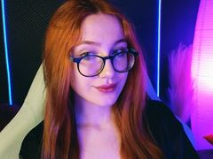 AmberWink - female with brown hair webcam at LiveJasmin