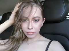 AmeliaCherry from LiveJasmin