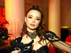 AmeliaFlares - female with brown hair webcam at LiveJasmin