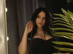 AmeliaRiviera - female with black hair and  big tits webcam at LiveJasmin