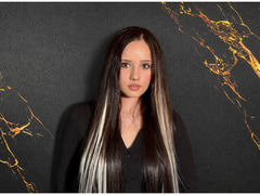 AmeliaRiviera - female with black hair and  big tits webcam at LiveJasmin