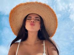 NebraskaMonroe - female with brown hair and  big tits webcam at LiveJasmin