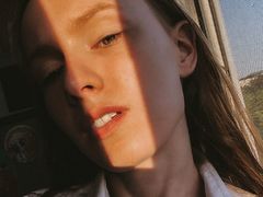 AmiLee - female with  small tits webcam at LiveJasmin