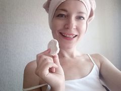 AmiSous - female with red hair and  small tits webcam at LiveJasmin