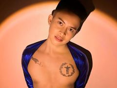 AmilLee - male webcam at LiveJasmin