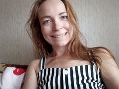 AmiSous - female with red hair and  small tits webcam at LiveJasmin