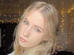 AmilySunray - blond female with  small tits webcam at LiveJasmin