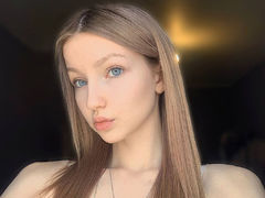 AmityGillingham from LiveJasmin