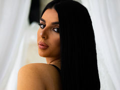 AmyBlaire - female with black hair webcam at LiveJasmin