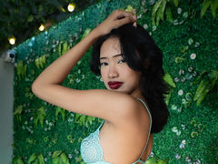 AnaHan - female with black hair and  small tits webcam at LiveJasmin