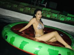 AnddreeFlorr - female with black hair webcam at LiveJasmin