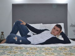 AndresMuller - male webcam at LiveJasmin