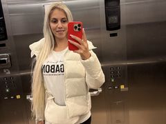 AndreeaTina from LiveJasmin