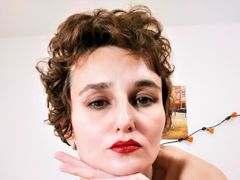 AndryBelle - blond female with  big tits webcam at xLoveCam