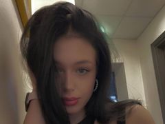 AngelLemony from LiveJasmin