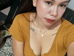 AngelaClementin from LiveJasmin