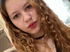 AngelaCora from LiveJasmin