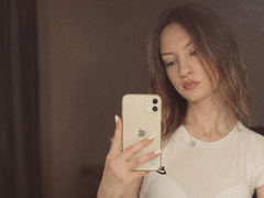 AngelaLime from LiveJasmin