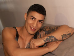 AngellAdams from LiveJasmin