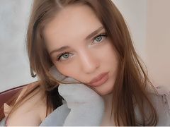 AngieRina from LiveJasmin