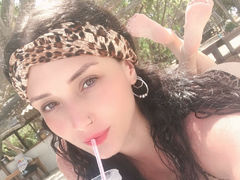 AngellilSummers - female with black hair webcam at LiveJasmin