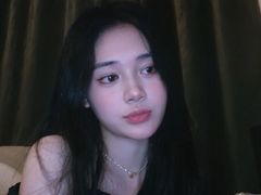 AnilaBernice - female with black hair and  big tits webcam at LiveJasmin