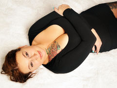 AnitaSexton - female with brown hair and  big tits webcam at LiveJasmin