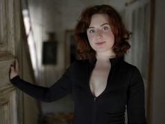 AnnTerry - female with brown hair webcam at LiveJasmin