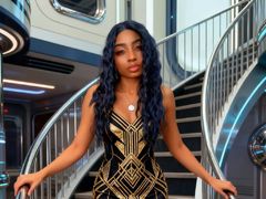 AnnaBrownis - female with black hair and  big tits webcam at LiveJasmin