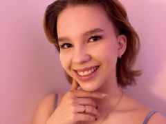 AnnaElfie from LiveJasmin