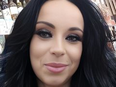 AnnaFlory from LiveJasmin