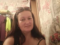 AnnaGreecie - female with brown hair webcam at LiveJasmin