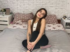 AnnaMilky from LiveJasmin