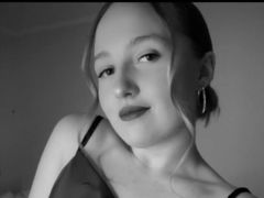 AnnaMoris from LiveJasmin