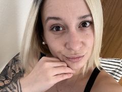 AnnaMuss from LiveJasmin