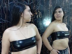 AnnaTonson - female with black hair and  big tits webcam at LiveJasmin
