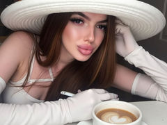 AnnabelleWhitee - female webcam at LiveJasmin