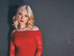 AnneBau from LiveJasmin