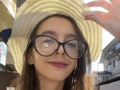 AnneUnderwood from LiveJasmin