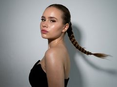 AnnetBennette from LiveJasmin