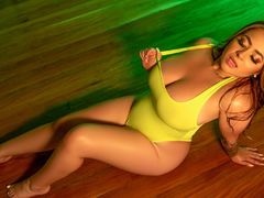 AnnieBecket from LiveJasmin