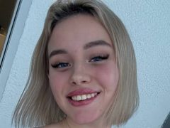 AnnyJasmin from LiveJasmin