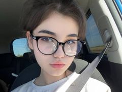 AnoraDark - female with black hair webcam at LiveJasmin