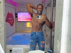 MikeBeckford from xLoveCam