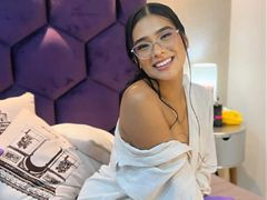 AntonellaPrescott - female with black hair webcam at xLoveCam